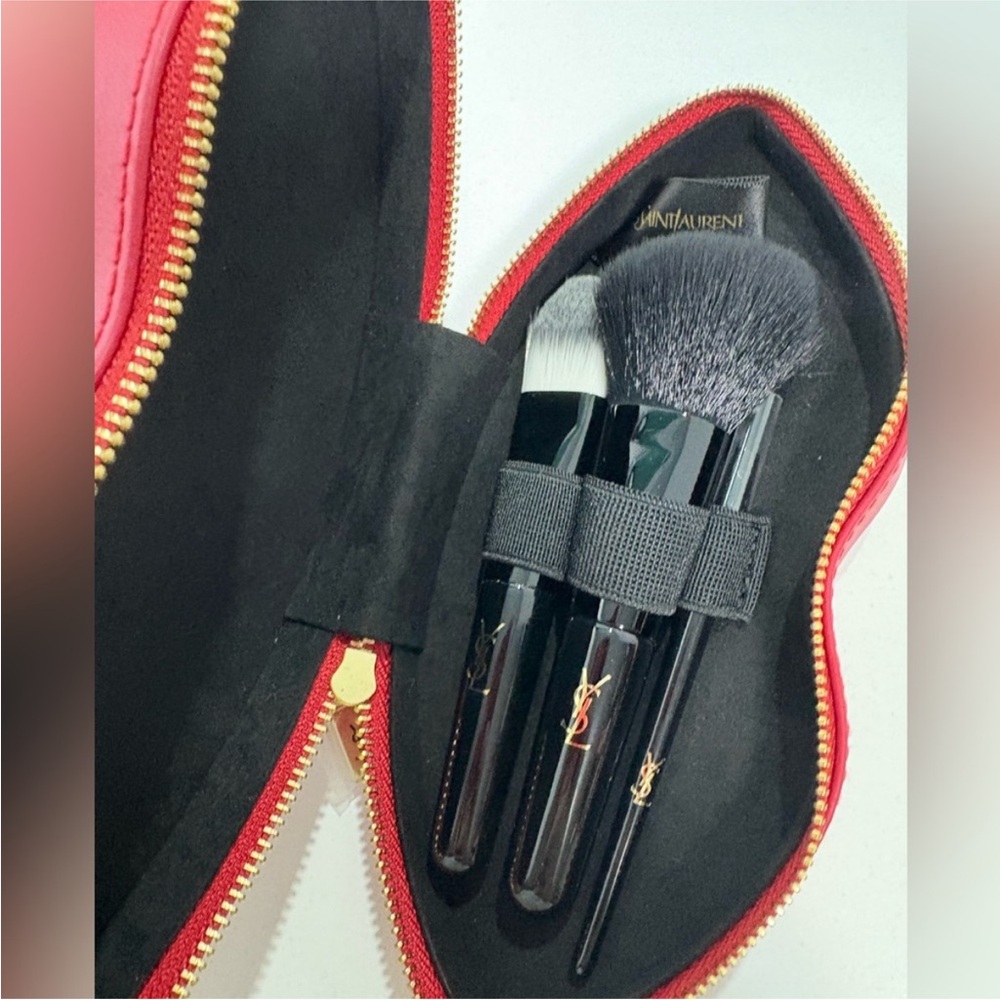 YSL Black Makeup Brush Set with Red Case - Picture 3 of 10